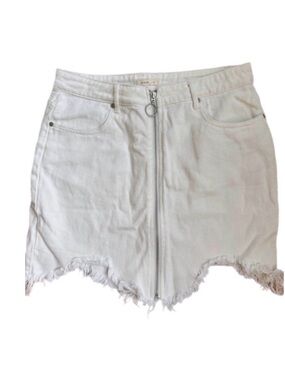White Frayed Denim Mini Skirt with Front Zipper